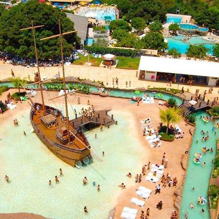Lacqua Diroma Oficial - Diroma Acqua Park Incluido - Com Roupa De Cama E Banho Caldas Novas Exteriör bild