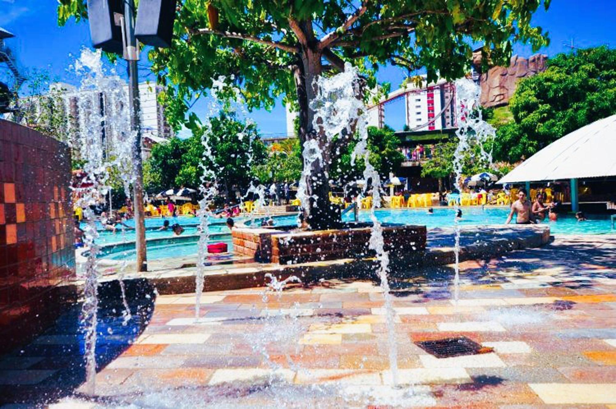 Lacqua Diroma Oficial - Diroma Acqua Park Incluido - Com Roupa De Cama E Banho Caldas Novas Exteriör bild