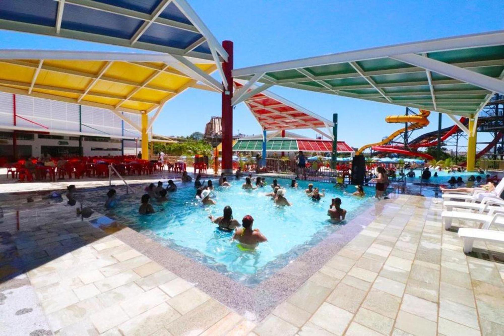 Lacqua Diroma Oficial - Diroma Acqua Park Incluido - Com Roupa De Cama E Banho Caldas Novas Exteriör bild