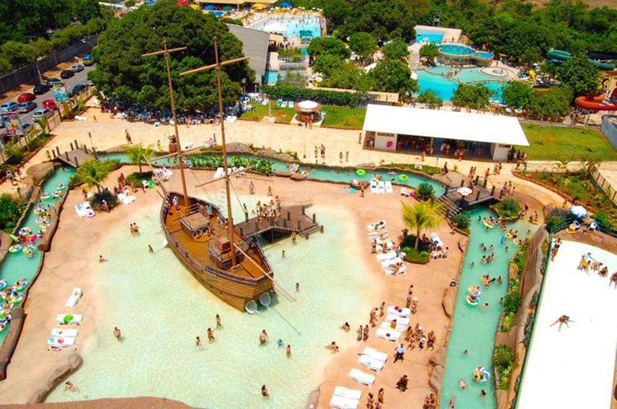Lacqua Diroma Oficial - Diroma Acqua Park Incluido - Com Roupa De Cama E Banho Caldas Novas Exteriör bild